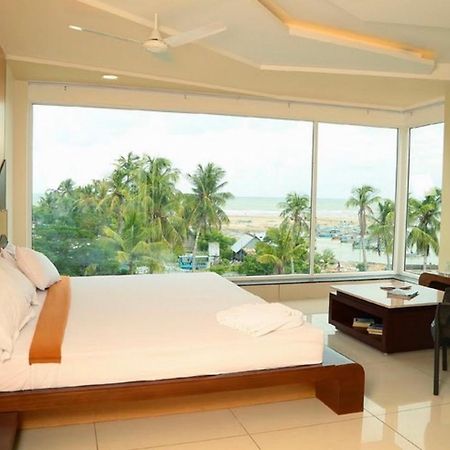 Annai In Saravana Bhavan Fine Stay And Restaurant Velankanni Dış mekan fotoğraf