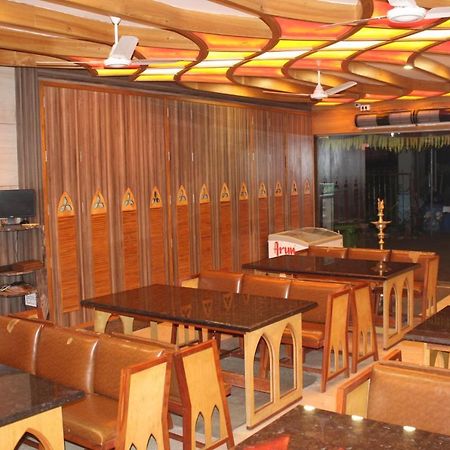 Annai In Saravana Bhavan Fine Stay And Restaurant Velankanni Dış mekan fotoğraf