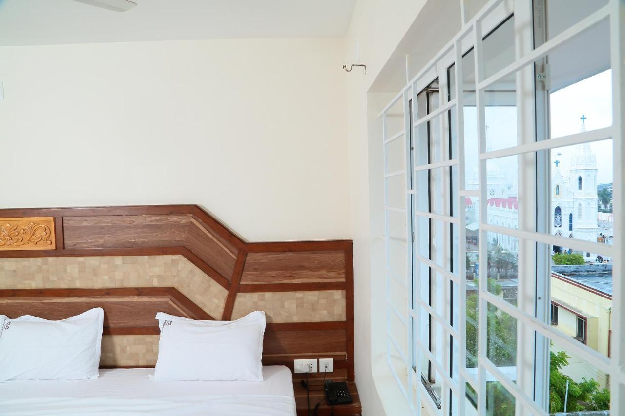 Annai In Saravana Bhavan Fine Stay And Restaurant Velankanni Dış mekan fotoğraf
