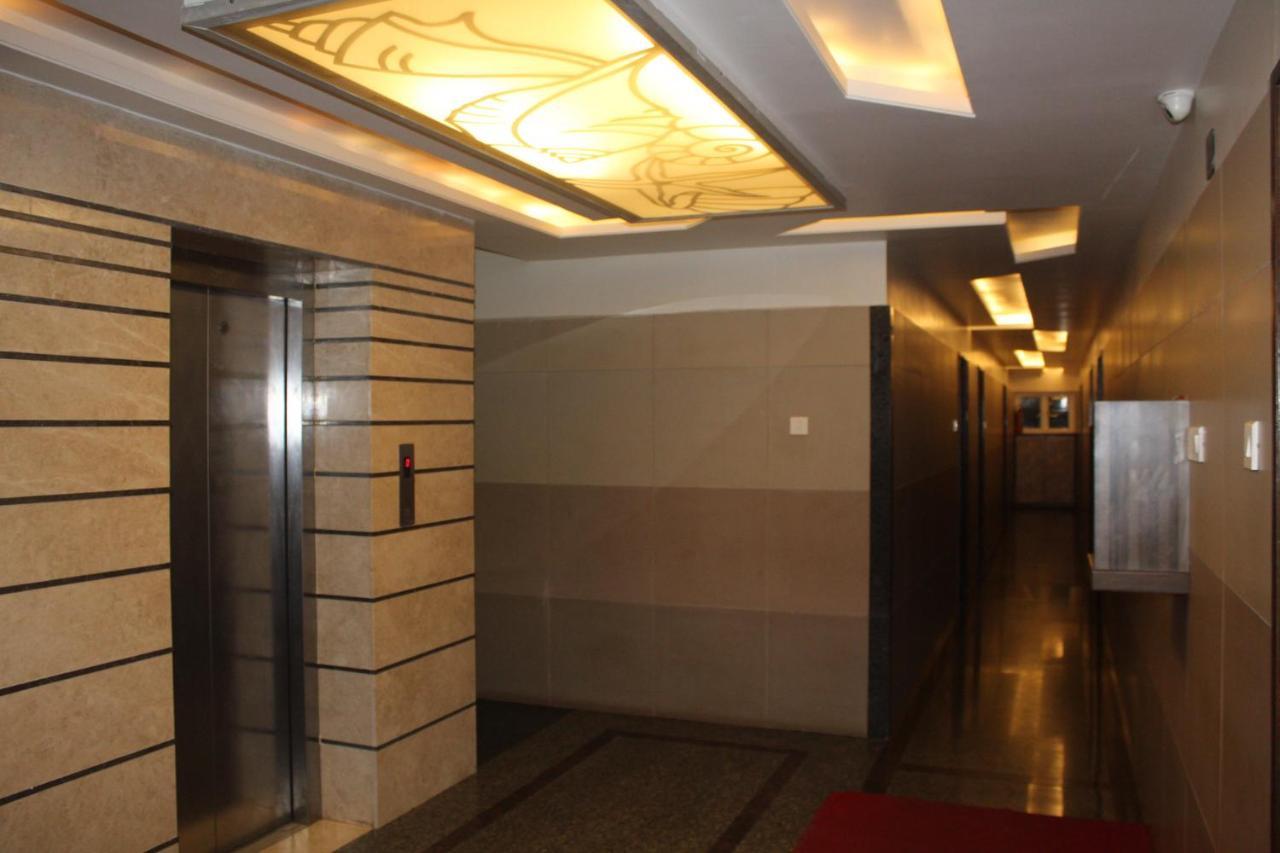 Annai In Saravana Bhavan Fine Stay And Restaurant Velankanni Dış mekan fotoğraf