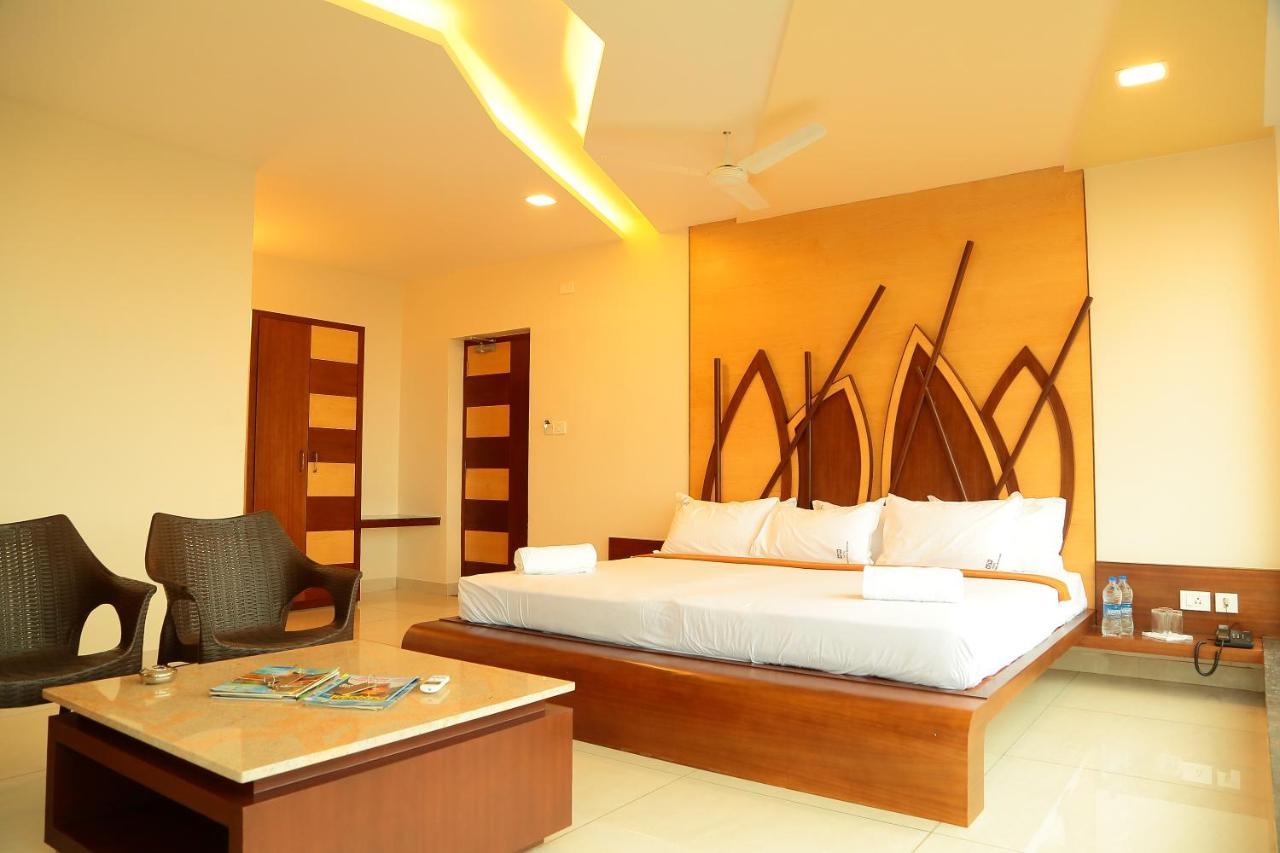 Annai In Saravana Bhavan Fine Stay And Restaurant Velankanni Dış mekan fotoğraf