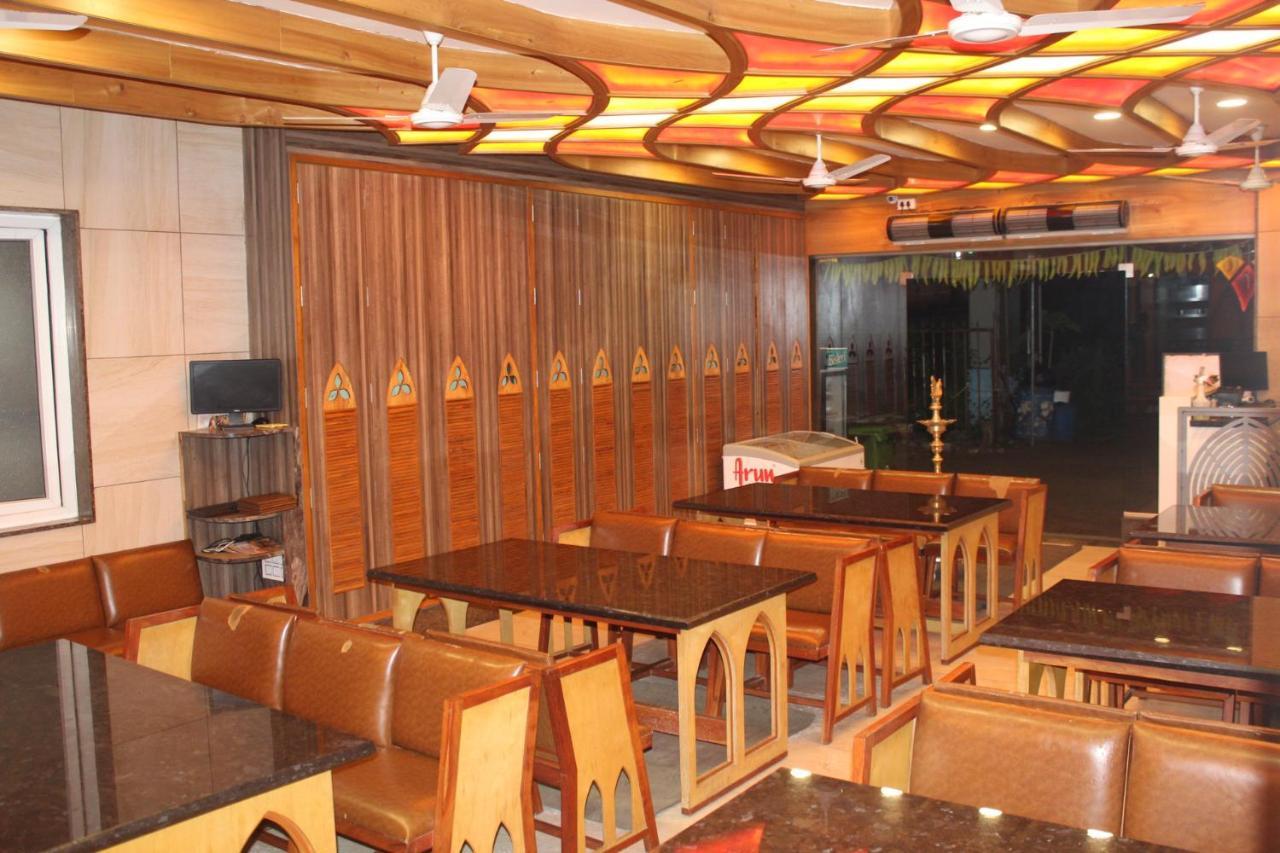 Annai In Saravana Bhavan Fine Stay And Restaurant Velankanni Dış mekan fotoğraf