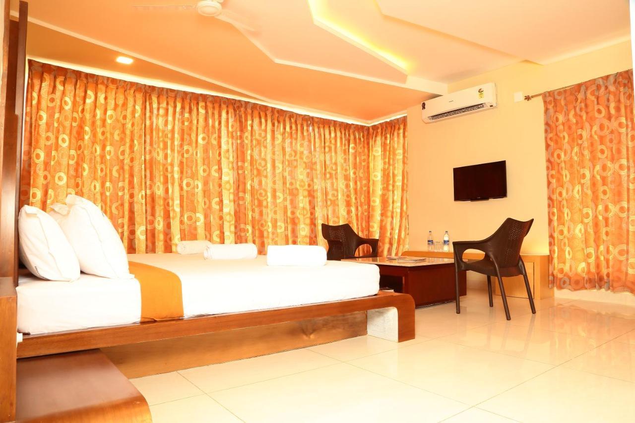Annai In Saravana Bhavan Fine Stay And Restaurant Velankanni Dış mekan fotoğraf